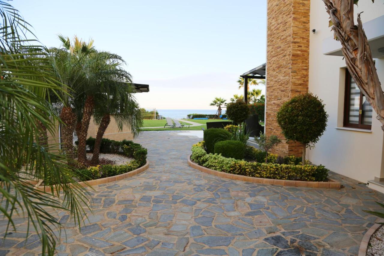Ionion Beachfront Villa Айя-Напа Экстерьер фото